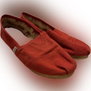 Toms Women's Red Moccasins